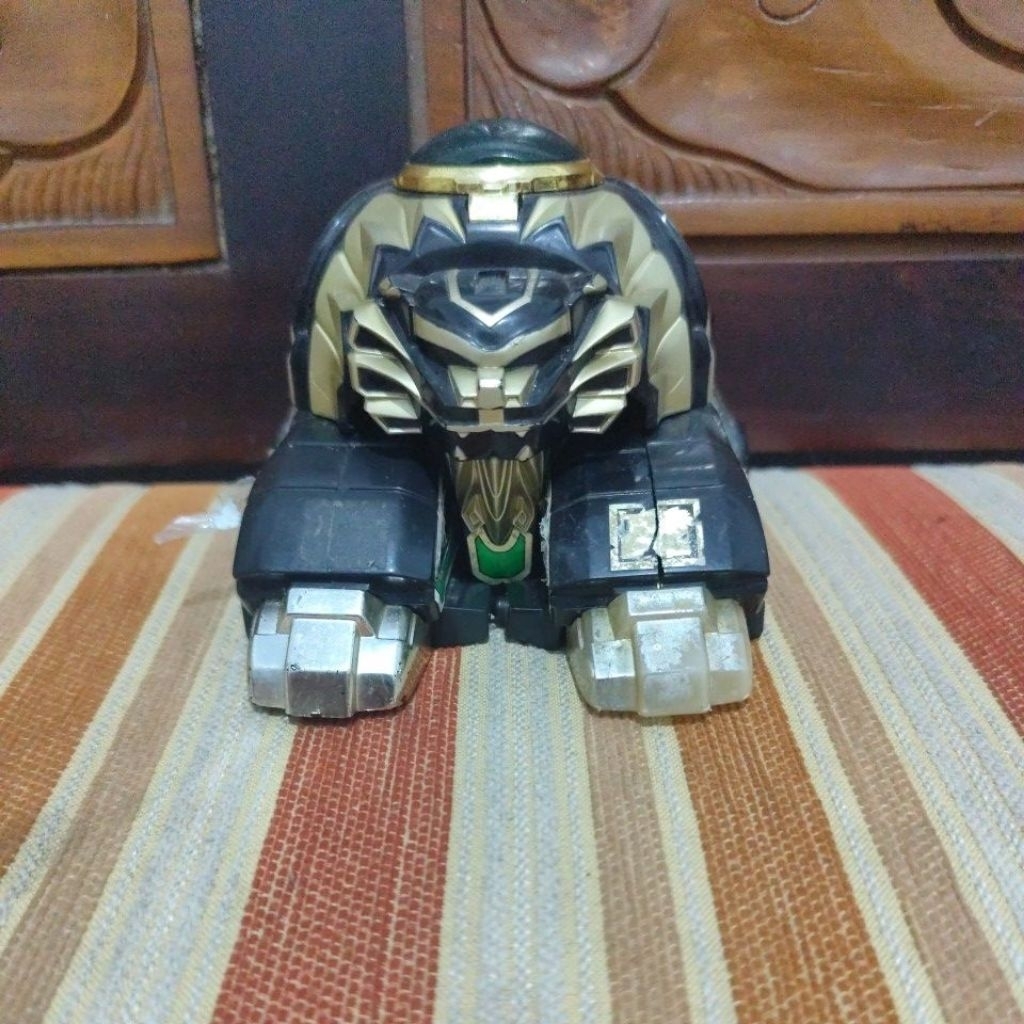 DX megazord part shishi dairen Oh Thunder Megazord green lion zord