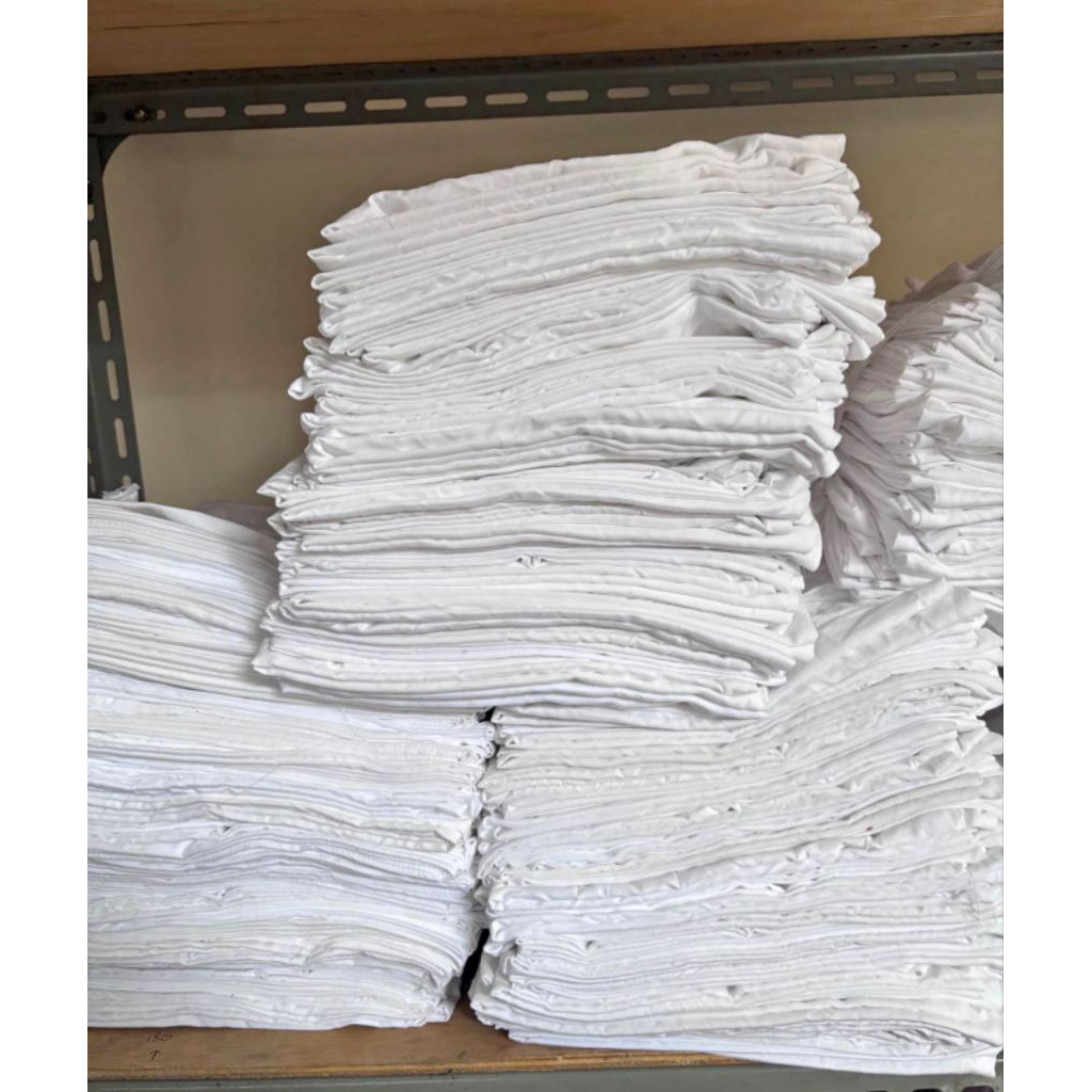 pillow case putih ex hotel