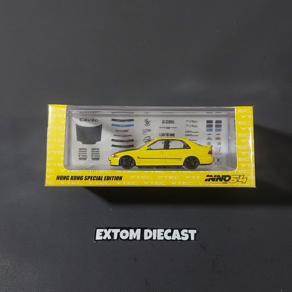 INNO64 Honda Civic Ferio SiR EG9 Yellow Black Carbon
