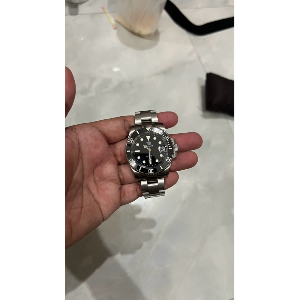 STEELDIVE SD1953 – Homage