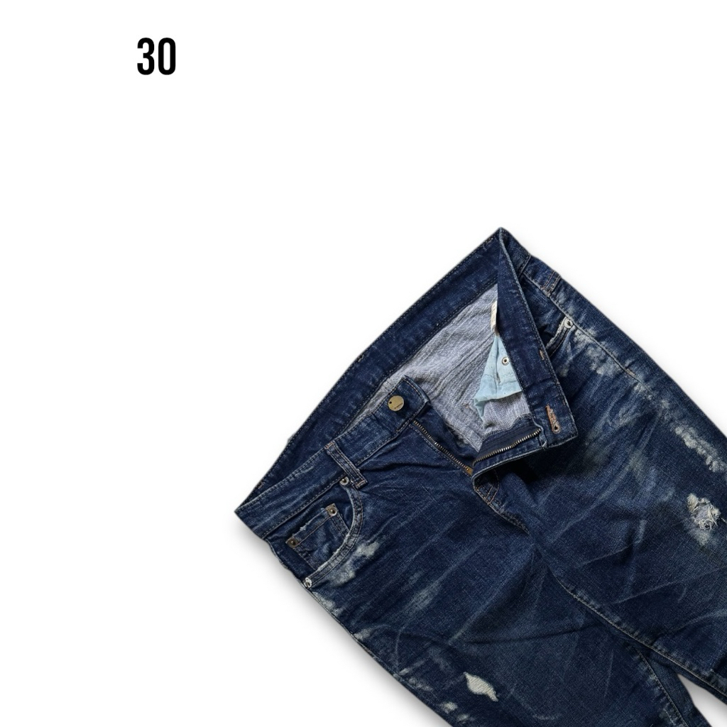 Nobody Ripped Blue Jeans