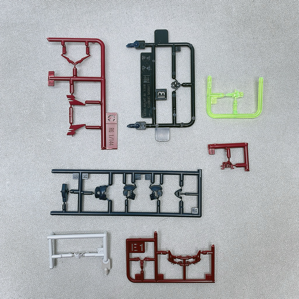 Bandai RG Gundam Epyon Part Head