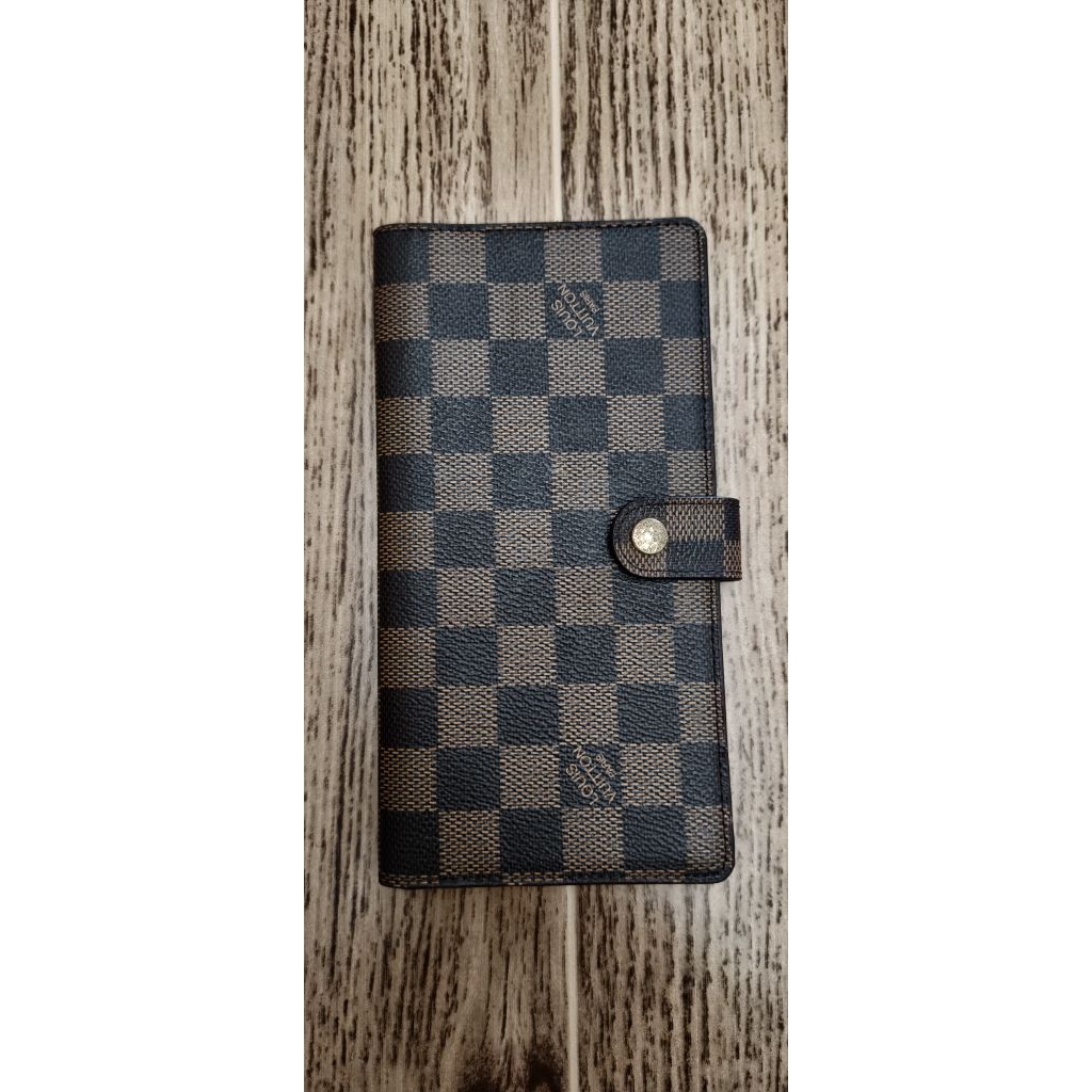 Dompet panjang Louis Vuitton (second)