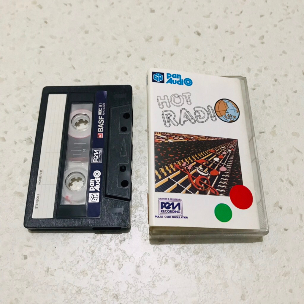 Kaset Pita HOT RADIO - Album Kompilasi - Kaset Pita Original