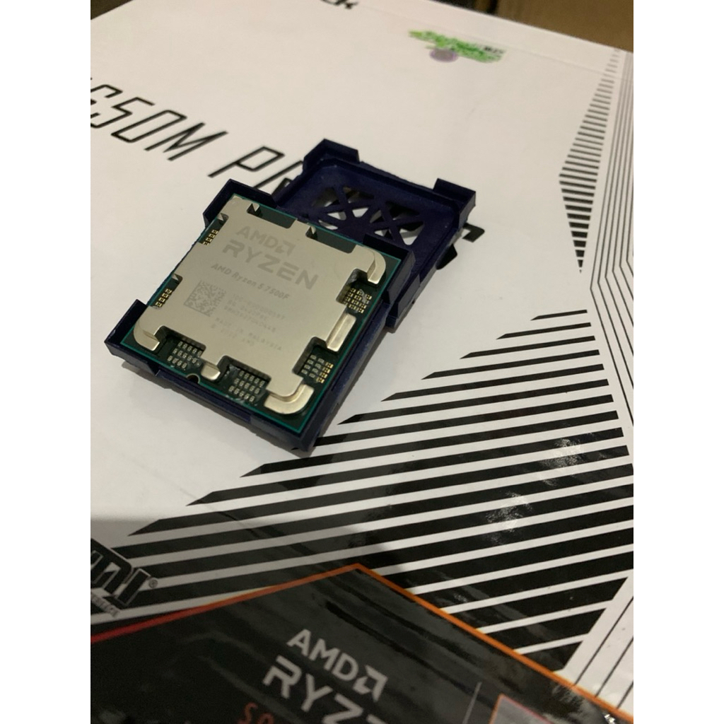 AMD RYZEN 5 7500F TRAY