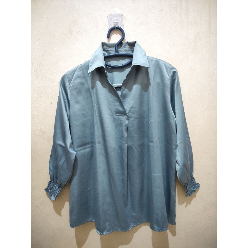 preloved blouse satin