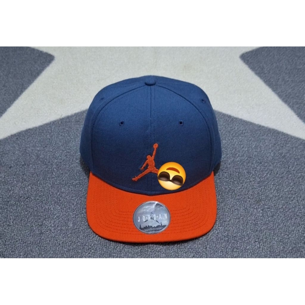 topi snapback basket bahan wool original bekas preloved unik