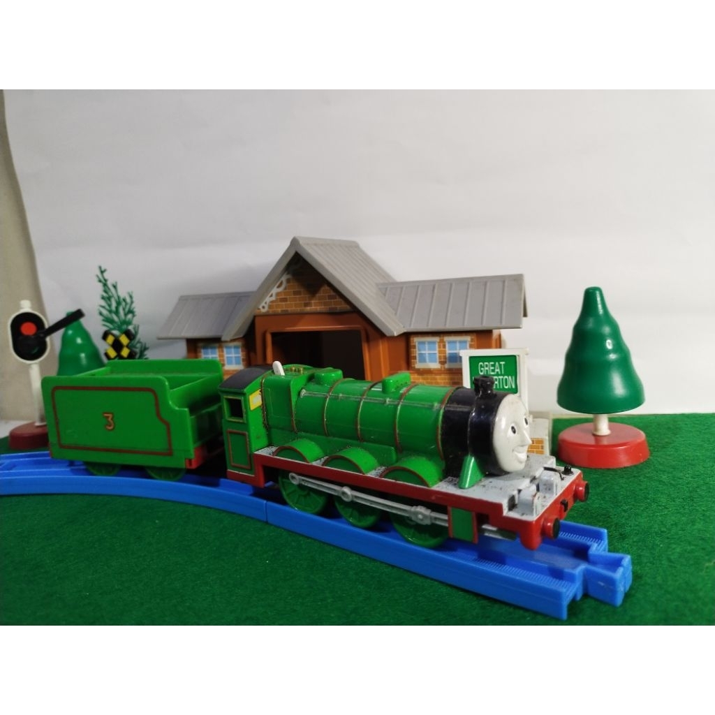 Kereta Thomas&Friends (Henry) Elektrik On (Tomy)
