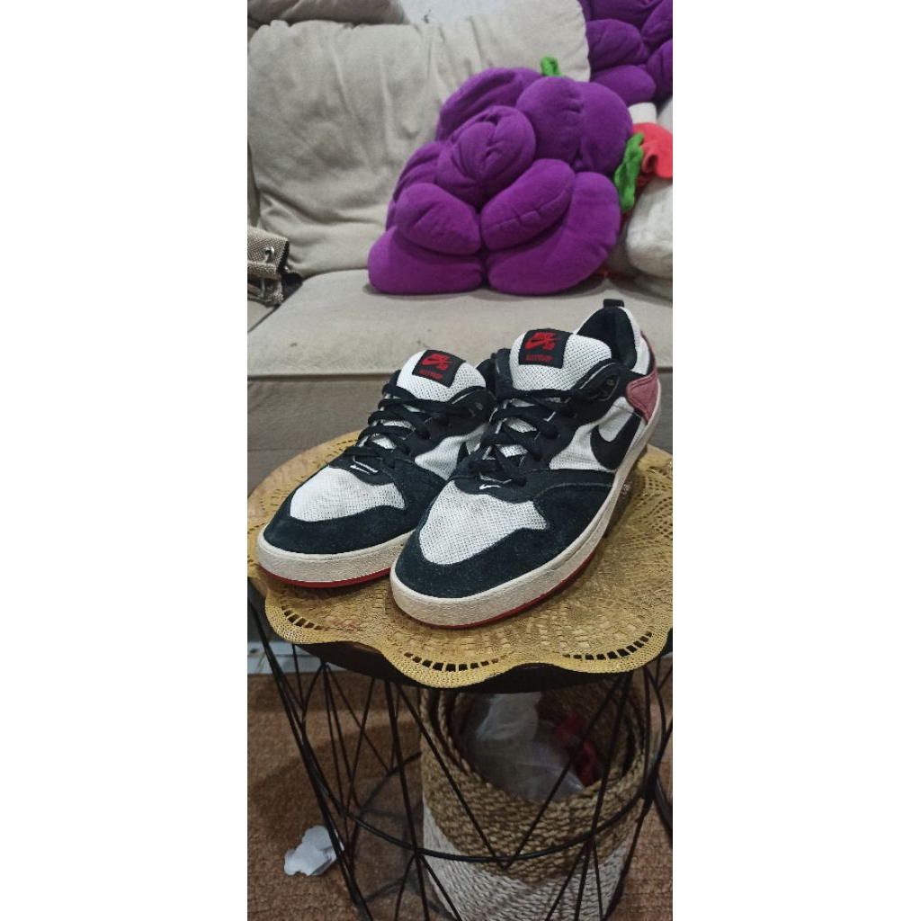 Sepatu CASUAL SB ALLEYOOP size 42.5