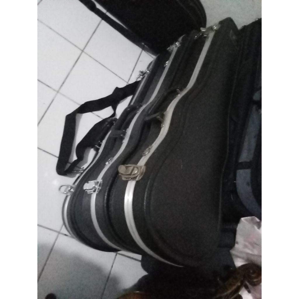 kotak biola yamaha hardcase biola 4/4