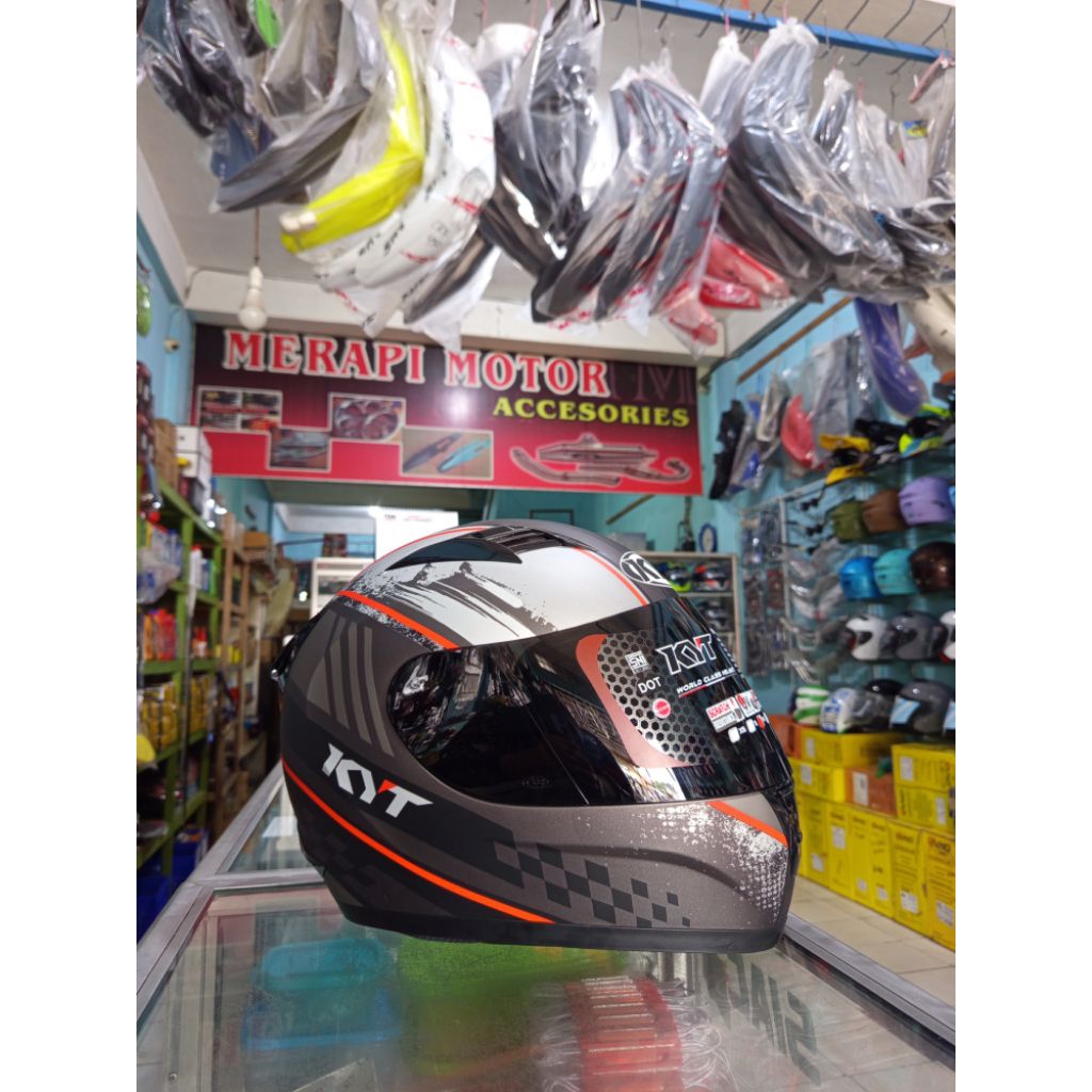 HELM KYT FULLFACE R-10