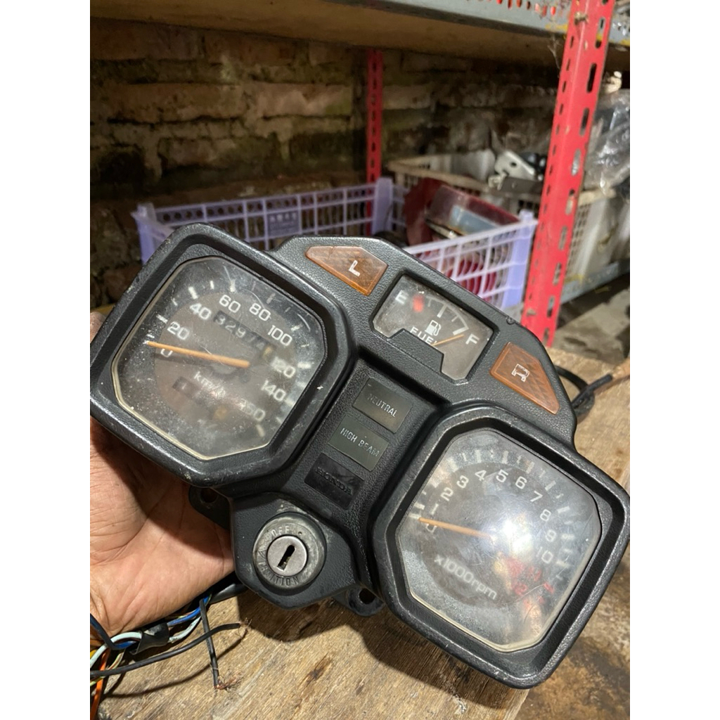 Speedometer Gl100 Cdi KOTAK TAHUN MUDA Original standar