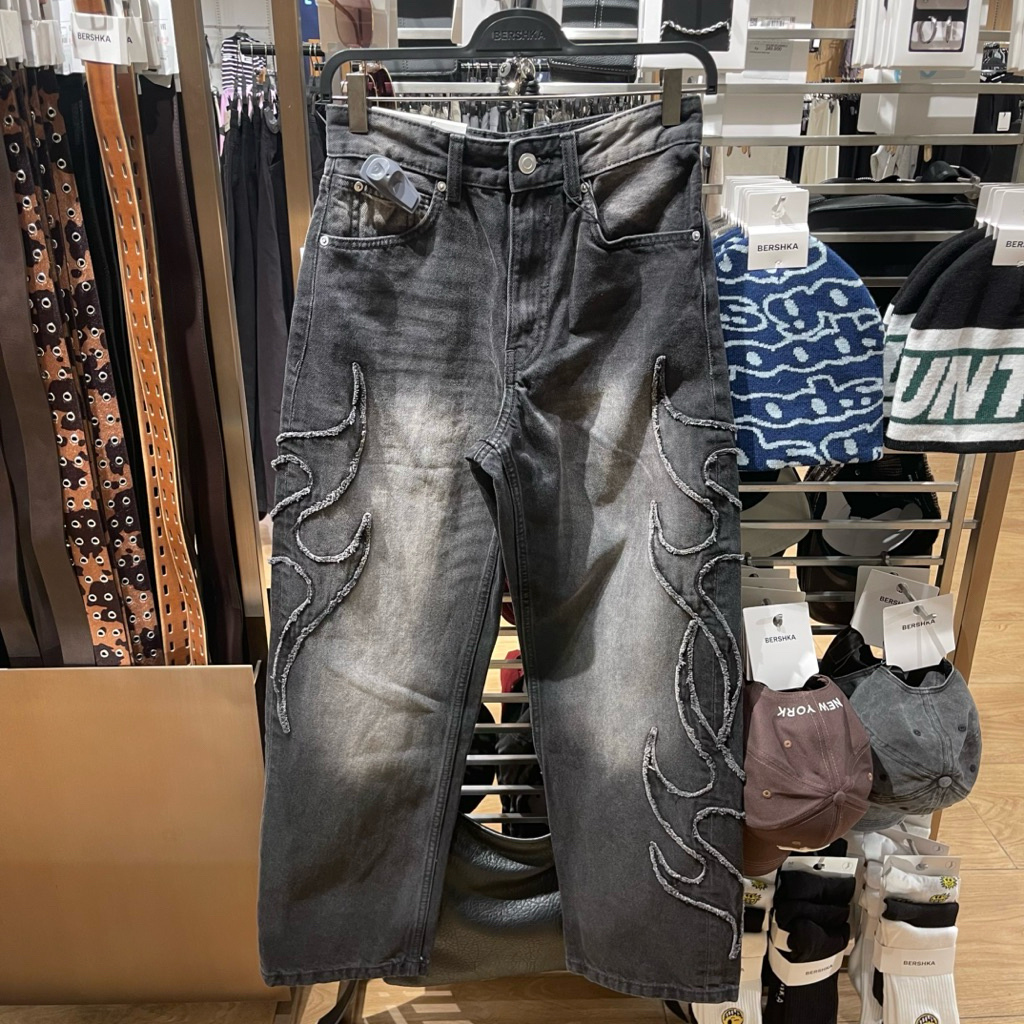 Jeans Baggy BERSHKA MEN Jastip (jasa titip)