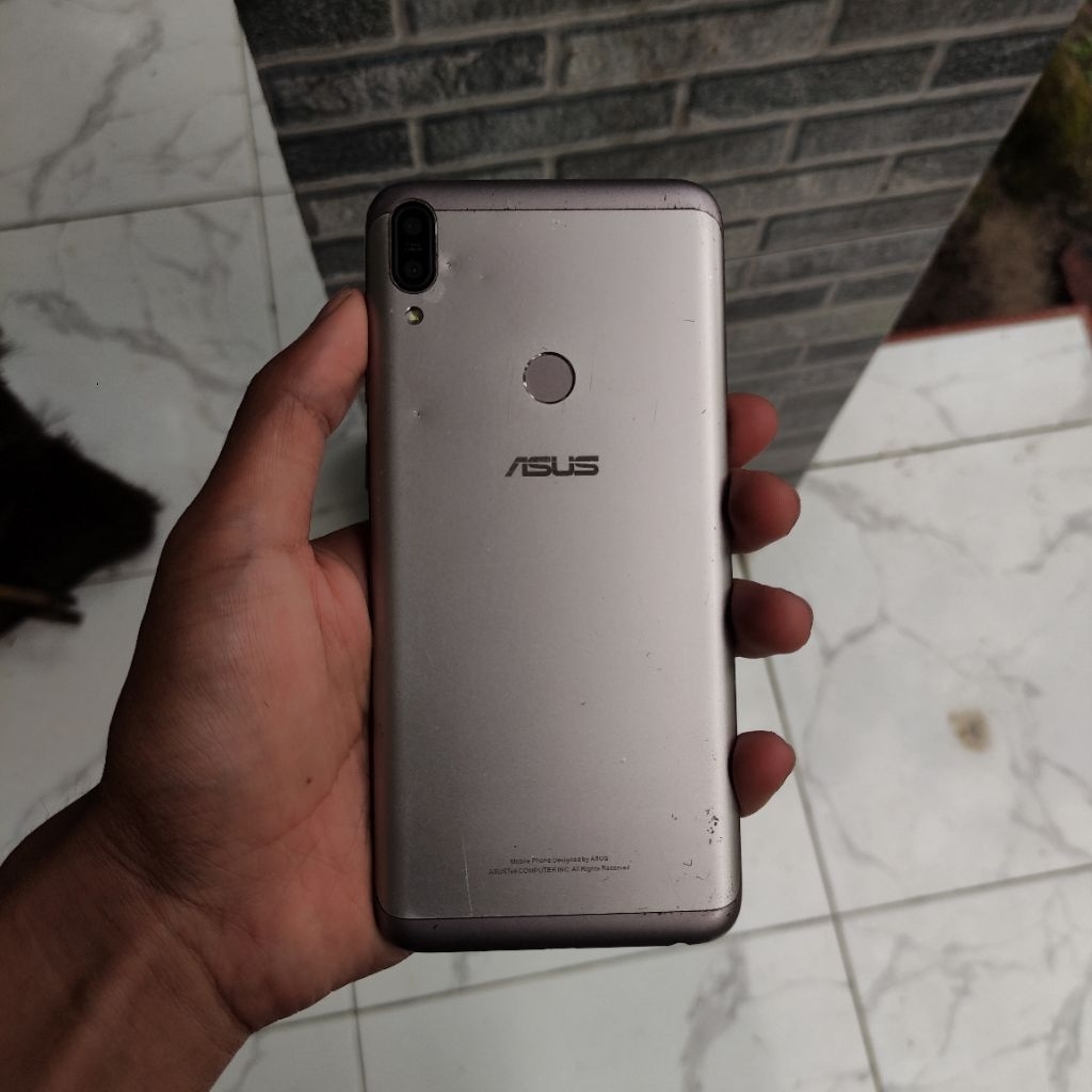 Asus Max pro m1 4/64 second