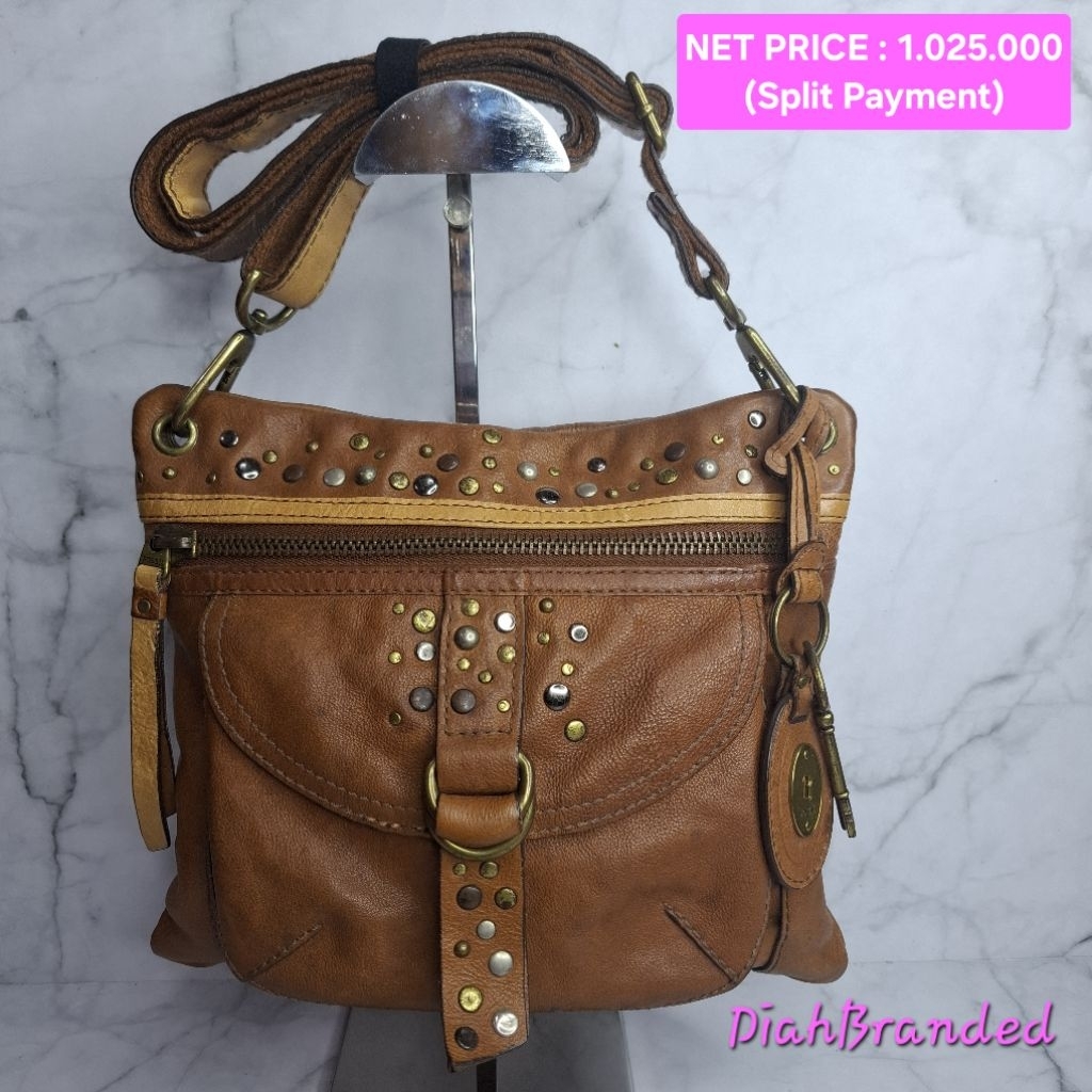 F052 - PRELOVED TAS FOSSIL SASHA STUD FULLSET