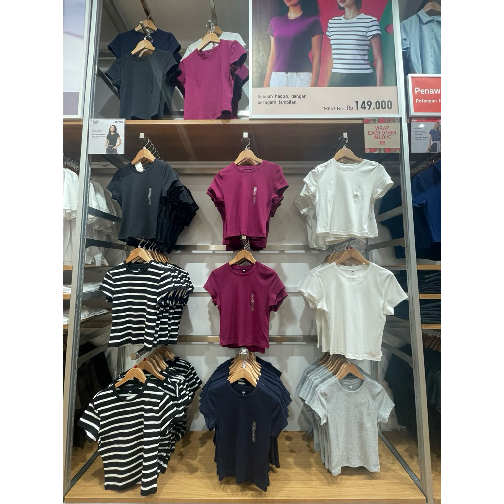 SALE T Shirt Mini Crop Top UNIQLO JASTIP