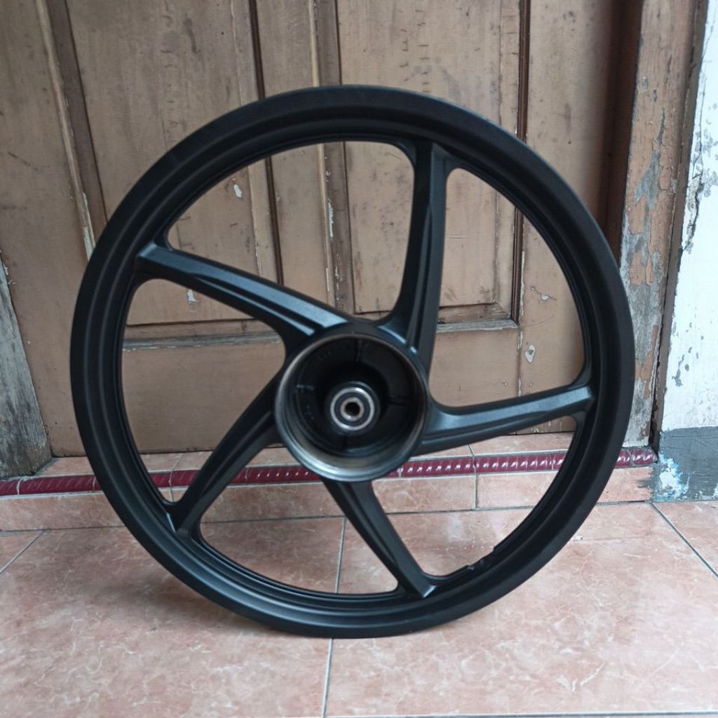 velg supra x 125 belakang tromol/velg racing supra x125 original belakang