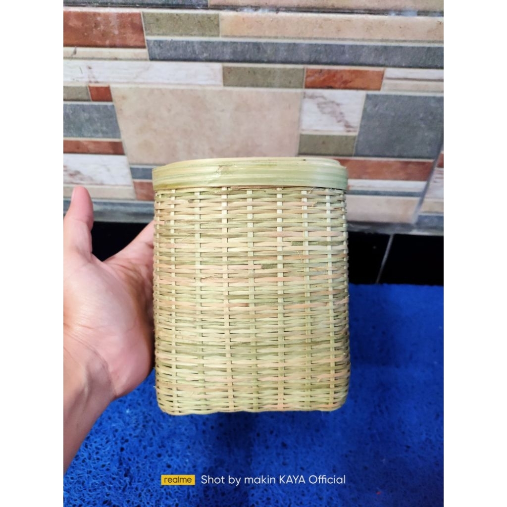 KEMBU , KEPIS IKAN BAMBU GEPENG ISI 500 GRAM