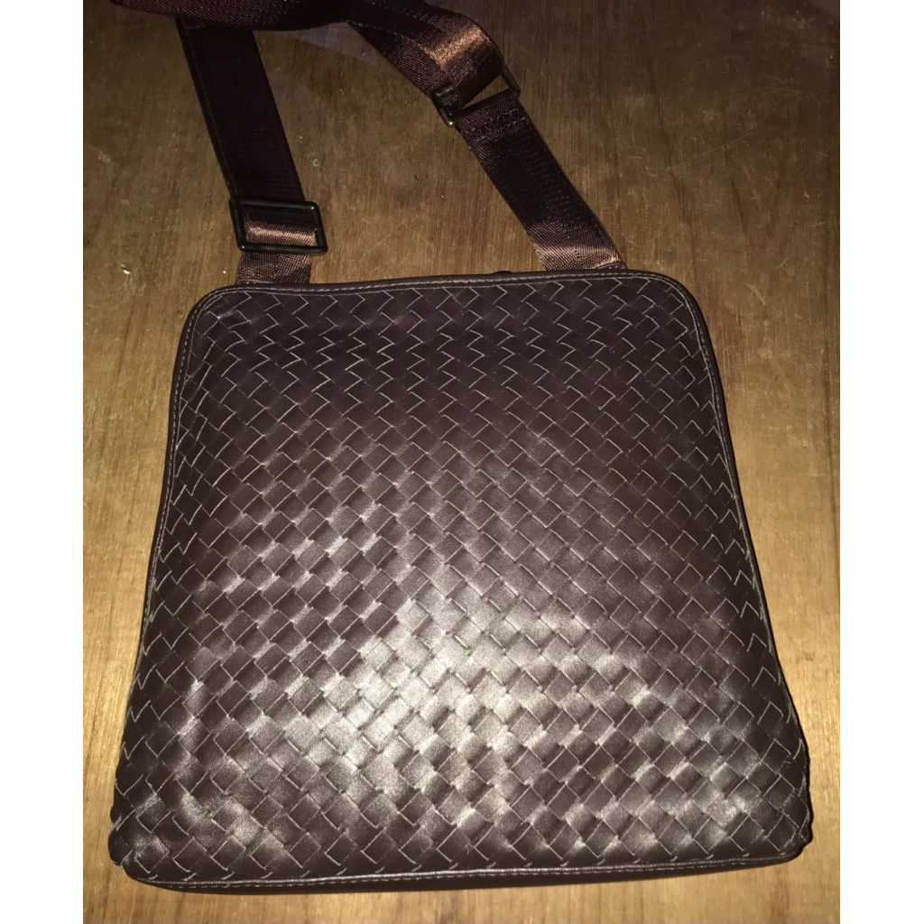 Bottega Veneta crossbody bag in Dark Brown preloved