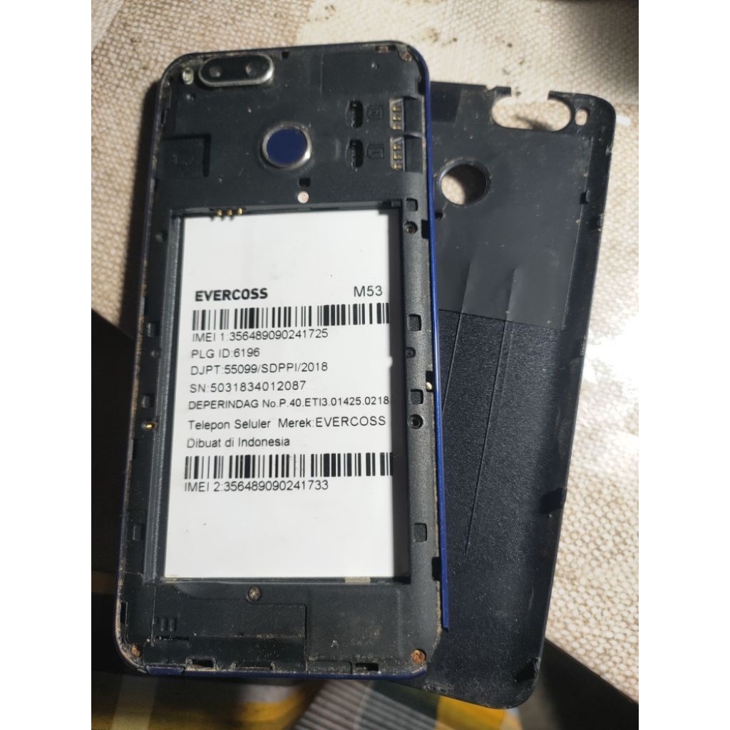 mesin Evercoss m53 normal bonus lcd masih bagus sentuh pecah elorr