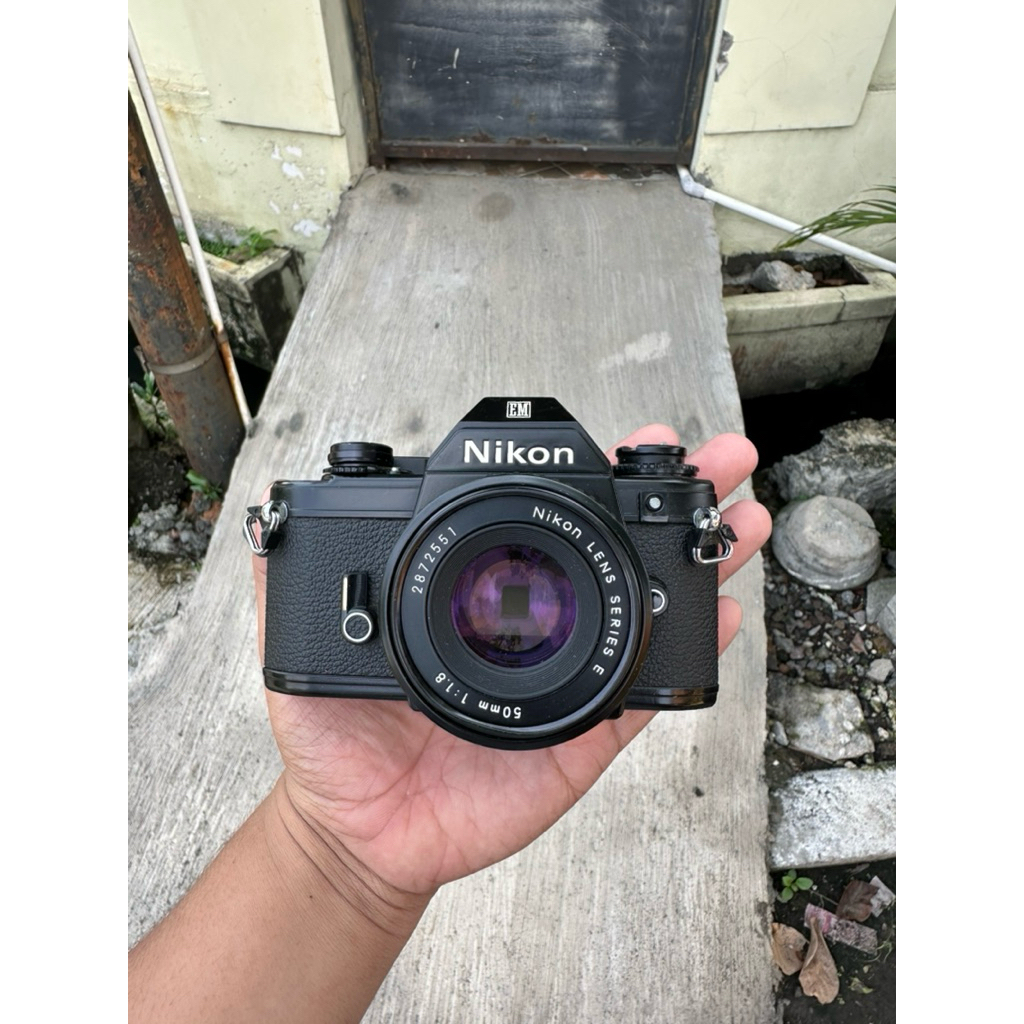 Analog NIKON EM Lens Nikon 50mm f1.8 Ais Muluss