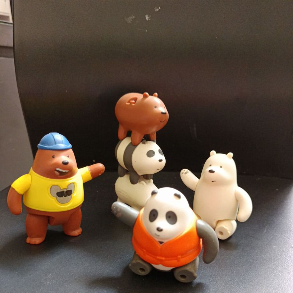 mainan figure we bare bears