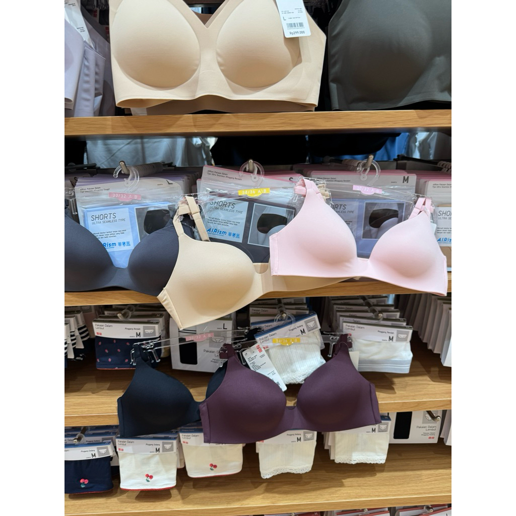 Uniqlo Bra 3D tanpa kawat Sale