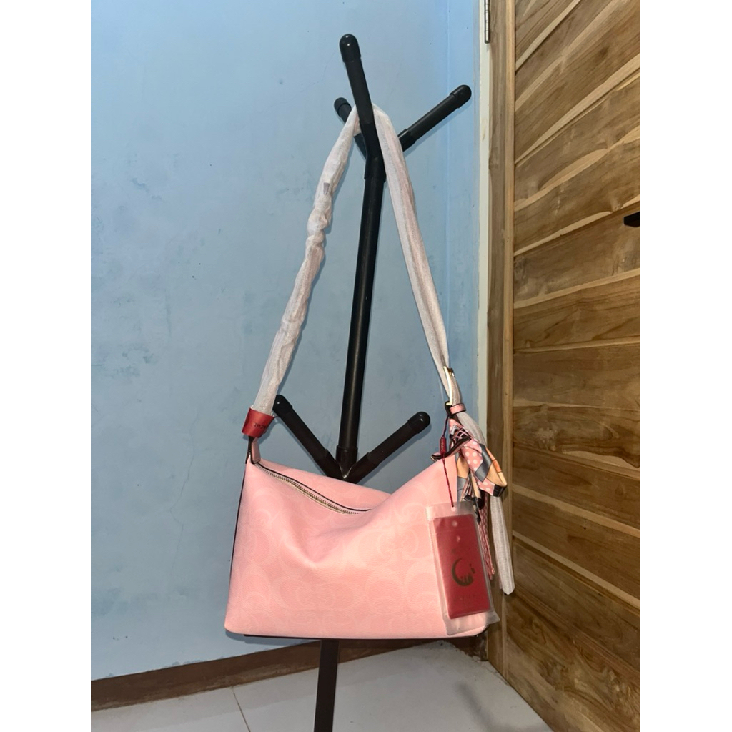 Gusachi Hobo Pink