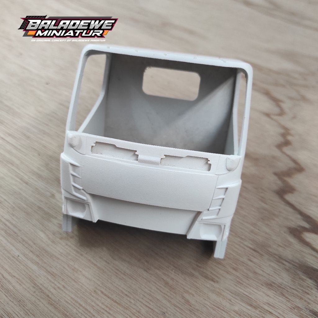 Skala Truk Plastik KABIN Rakitan Canter Tanpa Grill Bahan Modif
