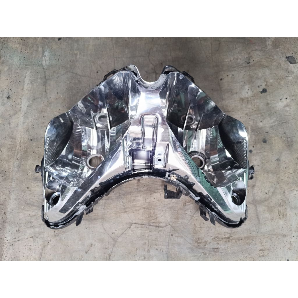 Reflektor tanpa mika Honda vario 110 karbu , vario lama original 2nd lepasan motor