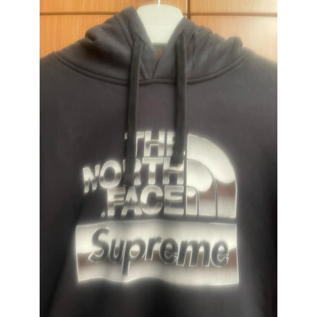 Supreme x TNF Collab Logo Hoodie BNWT