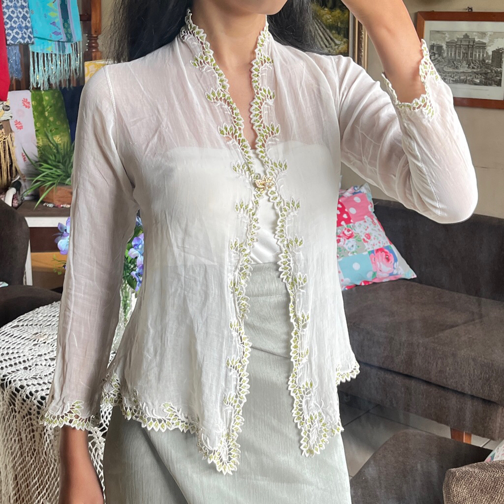 Kebaya Encim Opensoom lawasan