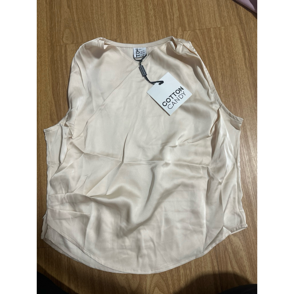 Atasan blouse wanita cream