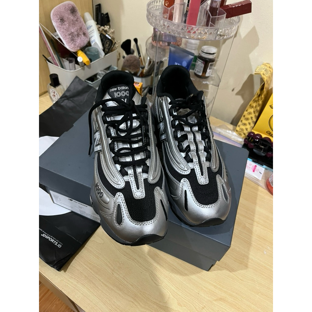 NEW BALANCE 1000 SILVER