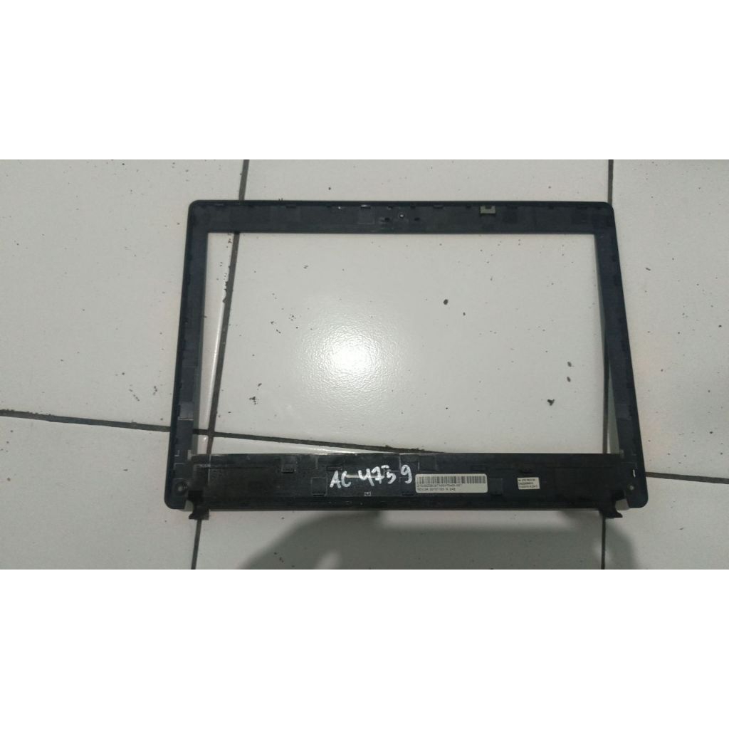 Acer aspire 4739 Casing Frame LCD