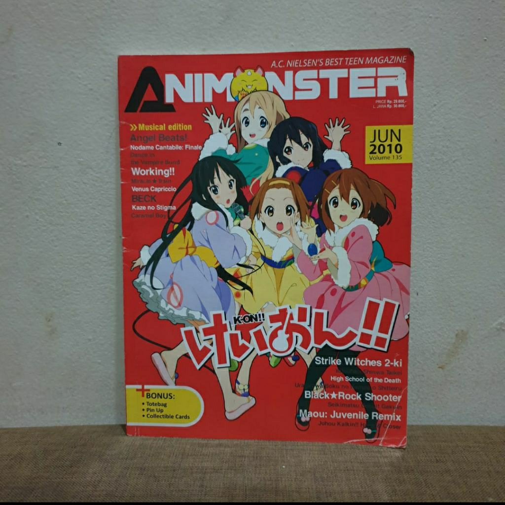 Majalah Animonster Edisi K-On + Bonus Photocard