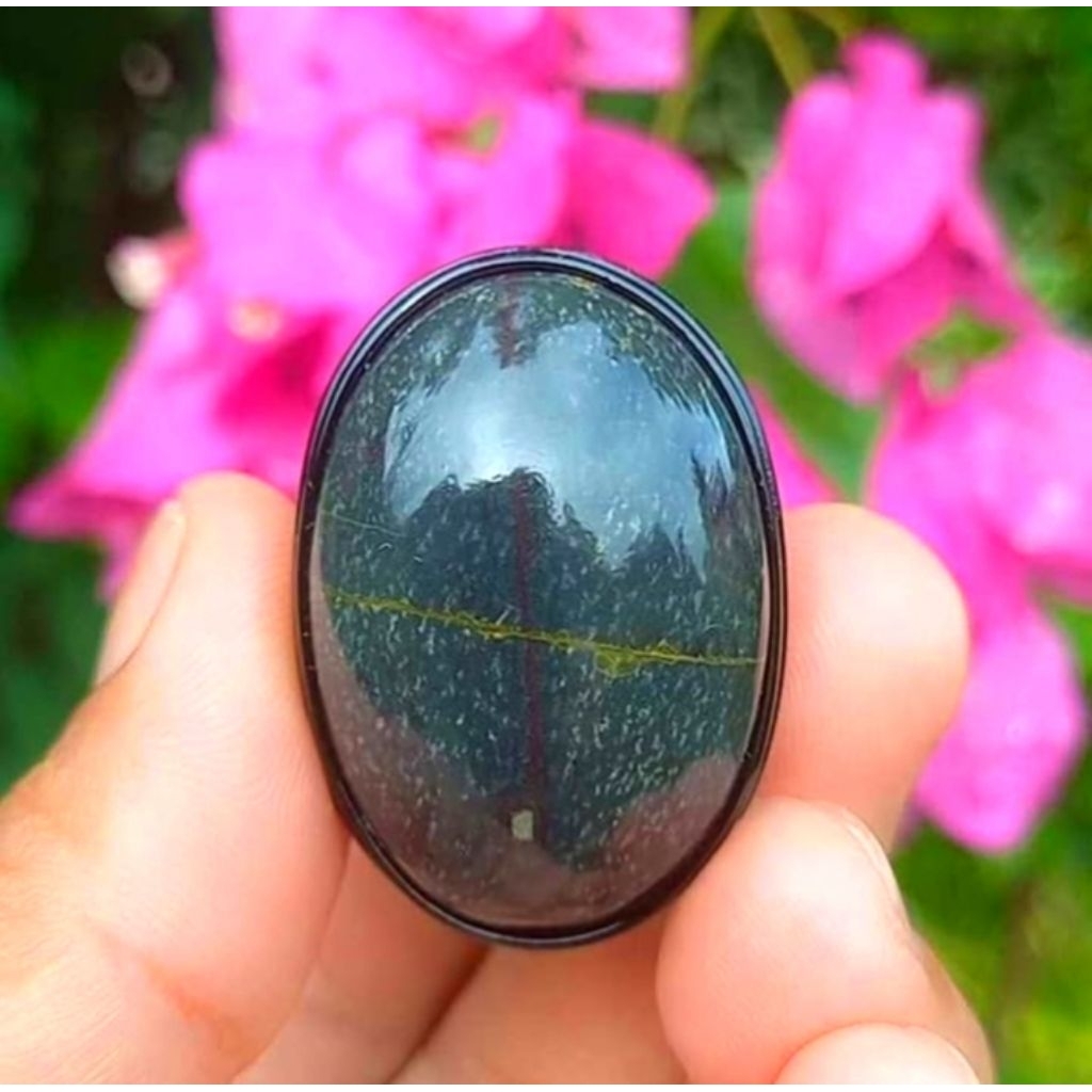 Batu tapak jalak badar besi