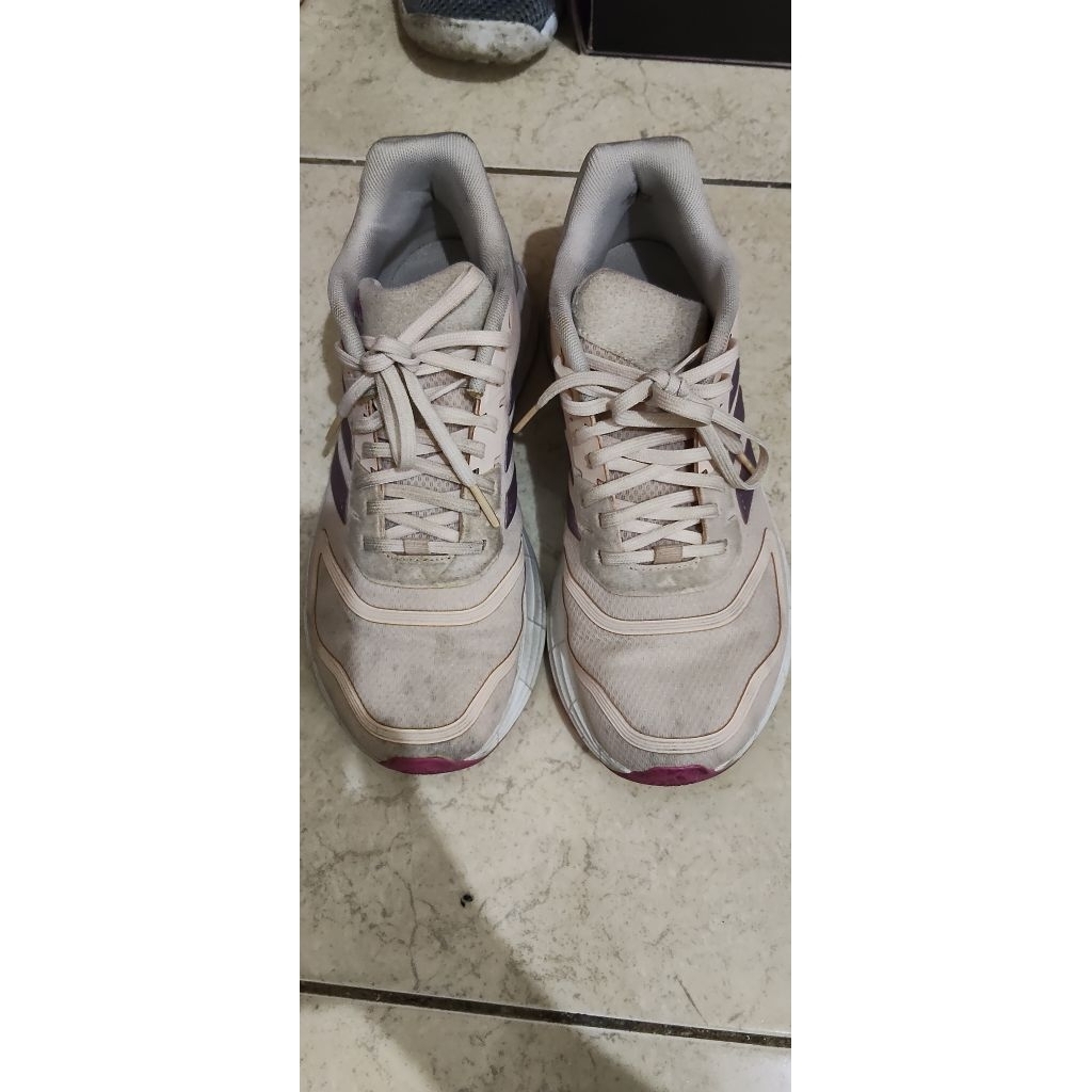 sepatu second adidas