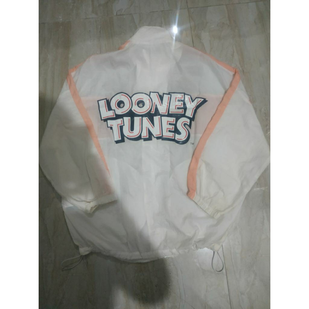 Jacket Parasut Boxy H&M x Warner Bros Looney Tunes Original