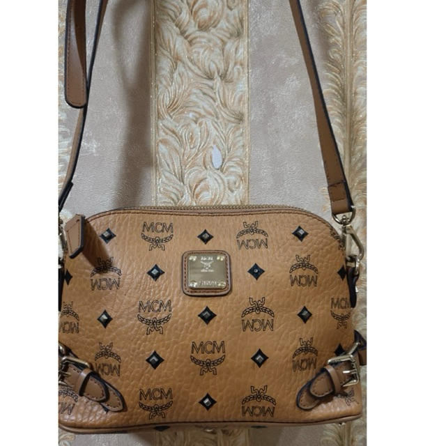 MCM sling bag fashion