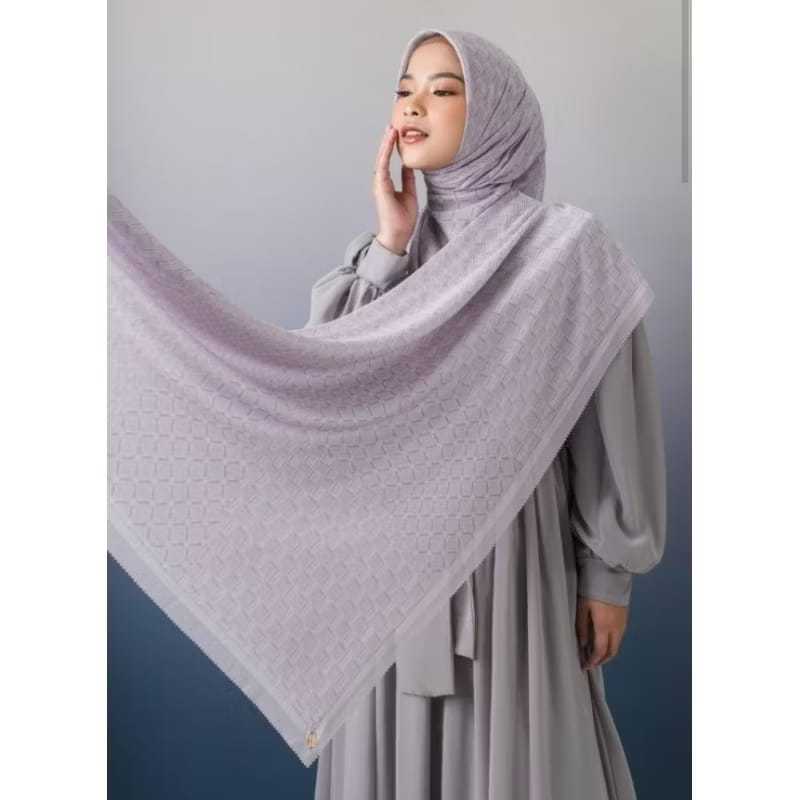 HEYLOCAL Elodie Scarf Misty Lilac Imperfect Sale Hijab Segi Empat Elodie Misty Lilac