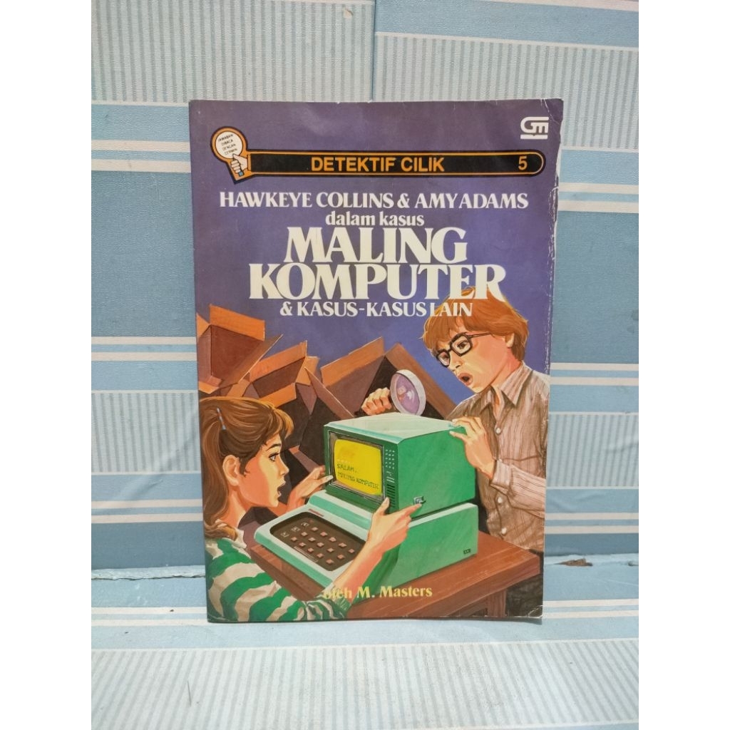 Novel detektif cilik dalam kasus maling komputer dan kasus-kasus lain
