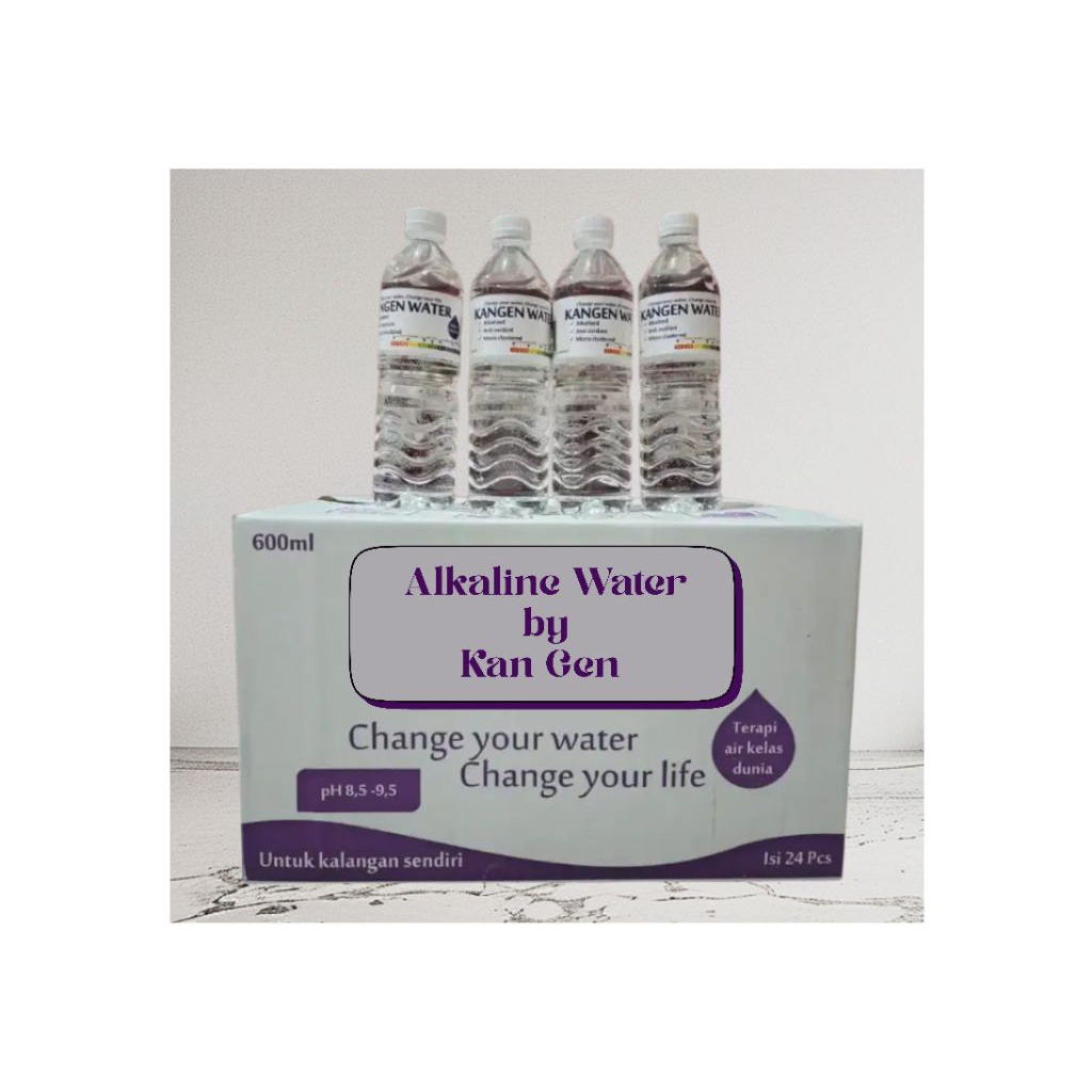 ALKALINE WATER pH 9.5 by Kan Gen