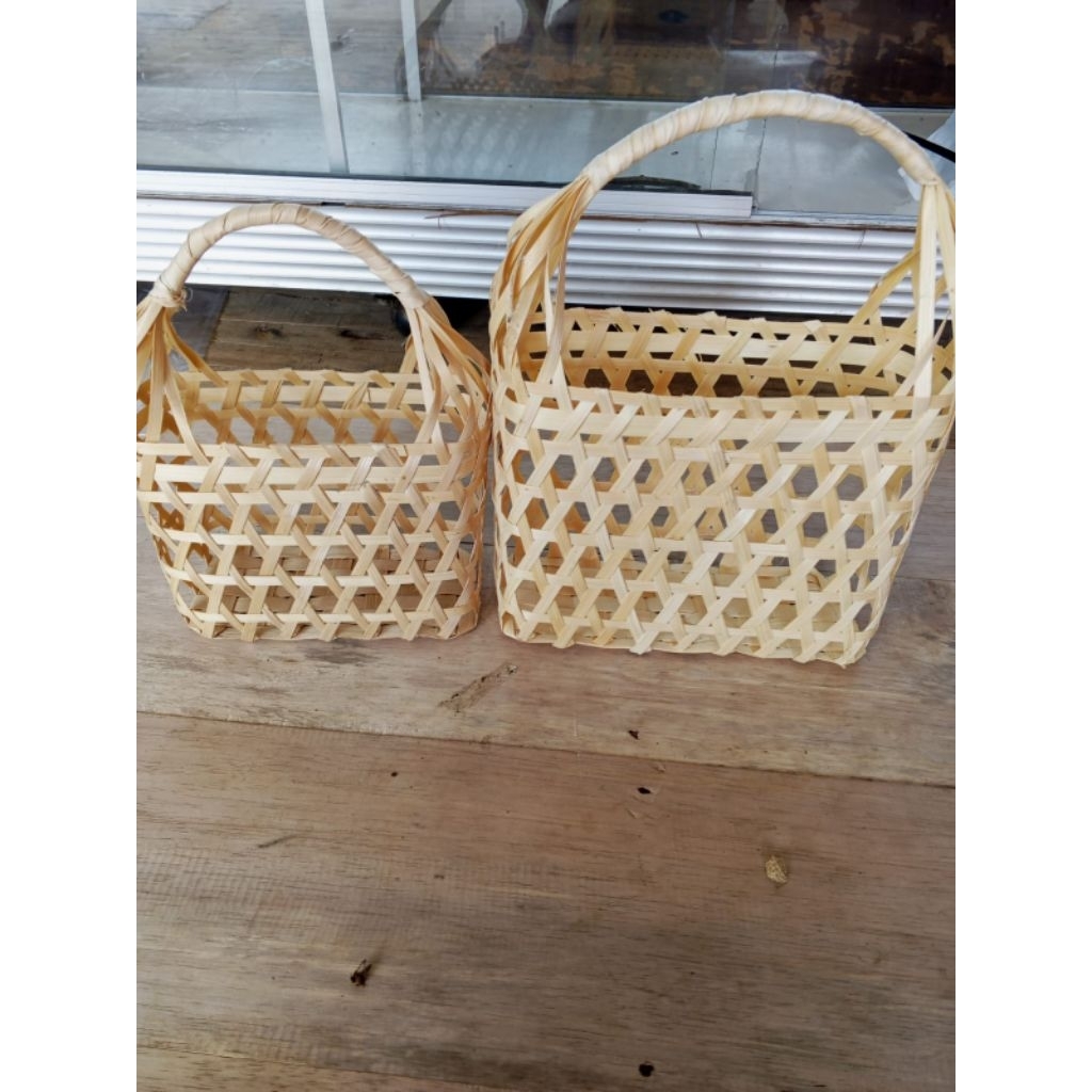 Keranjang Tas Parsel  Anyaman bambu Unik / Keranjang Hampers souvernir