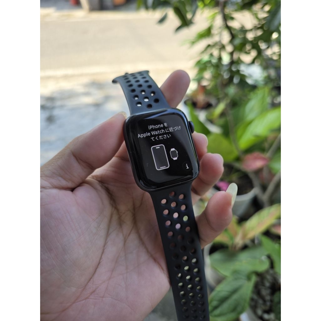 apple watch series 5 40mm gps second