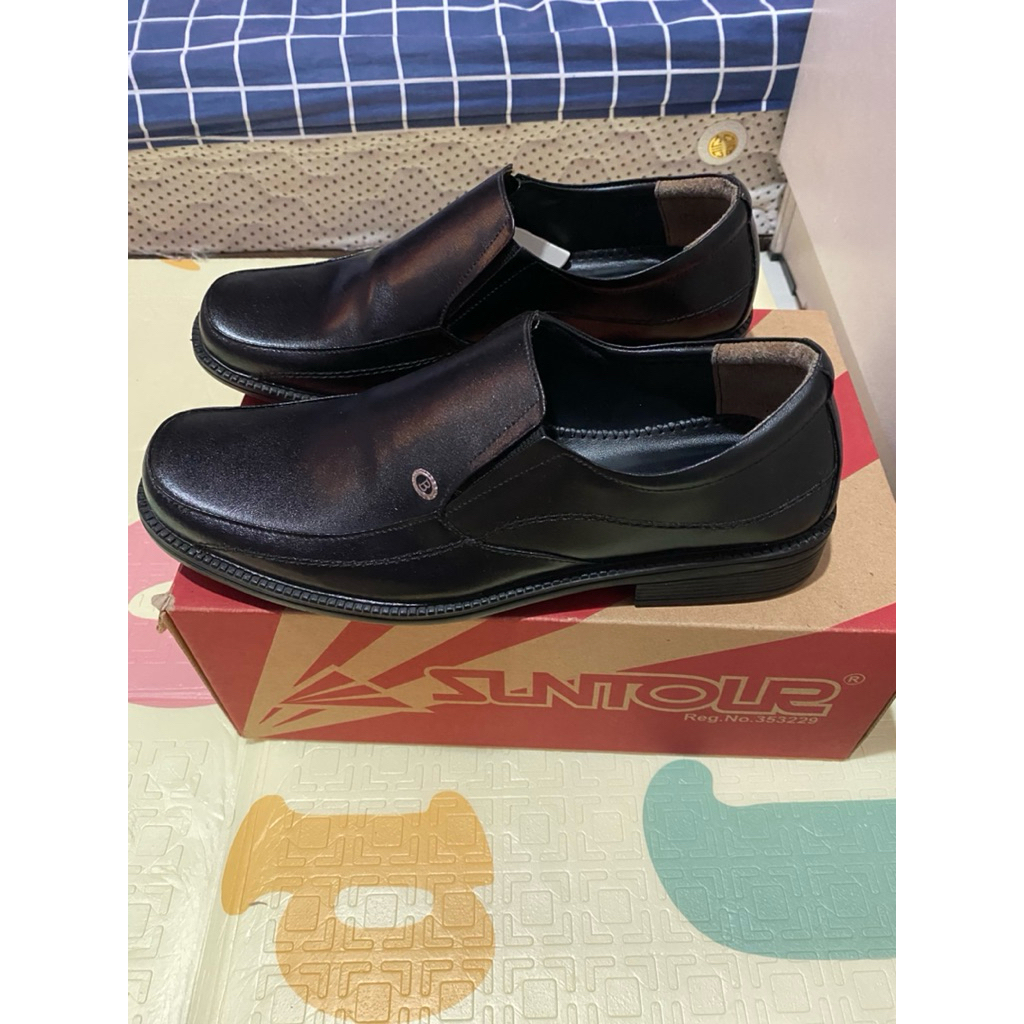 sepatu pantofel pria kulit suntour
