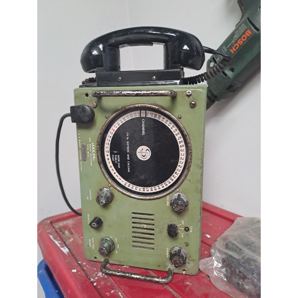 Radio Sailor Tipe Rt14 Vintage Cocok Buat Pajangan Rig Sailor Frekuensi Vhf radio Unik