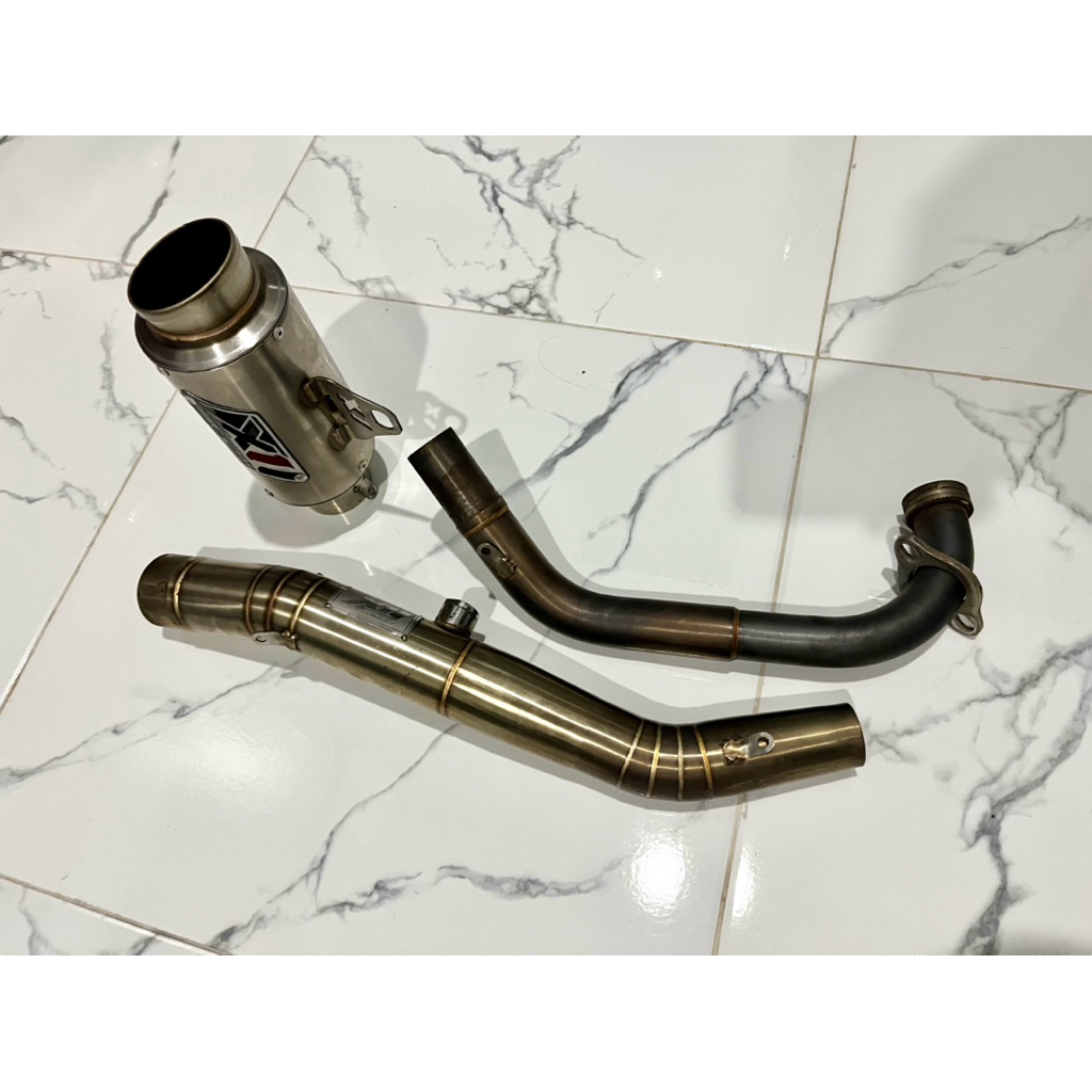Knalpot + Leheran MX King merk X1 Speed