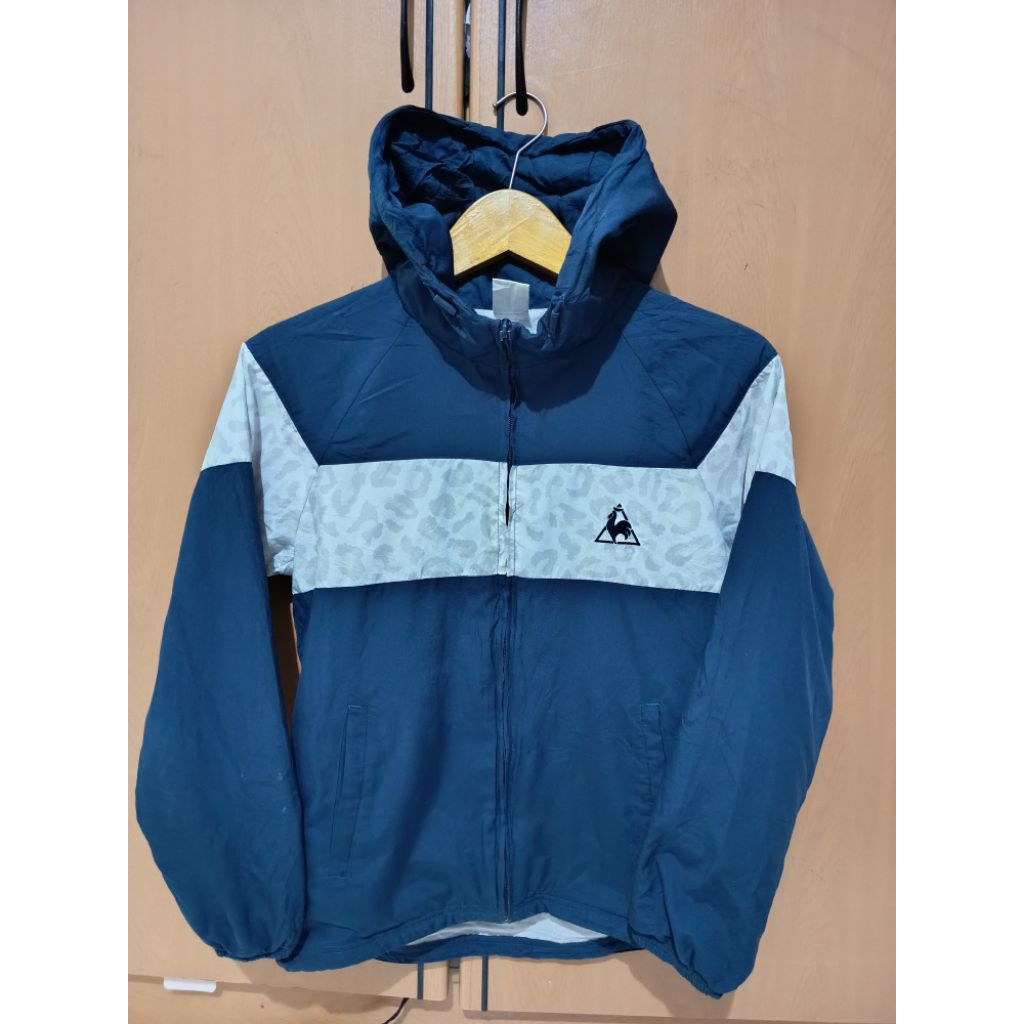 JAKET WINDBREAKER LECOQ SPORTIF