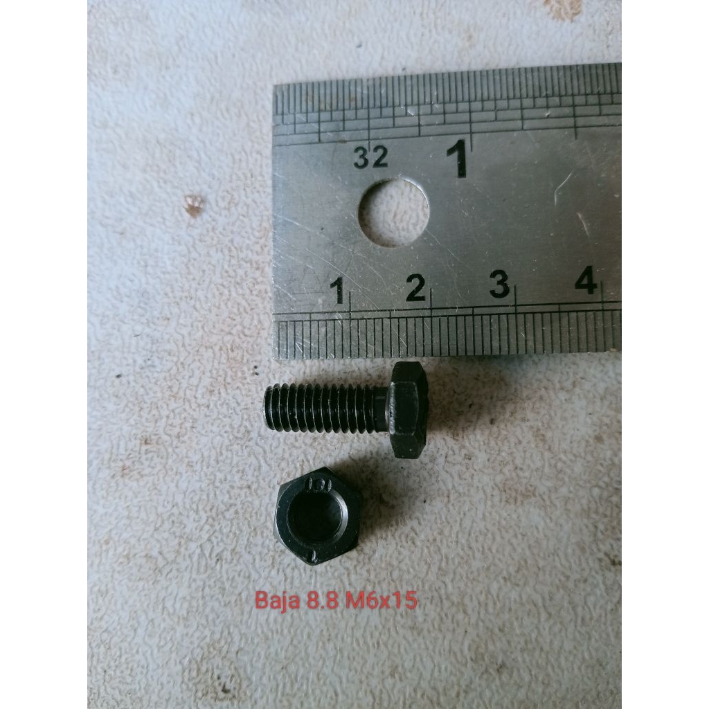 Baut mur/mur baut baja 8.8 M6x15